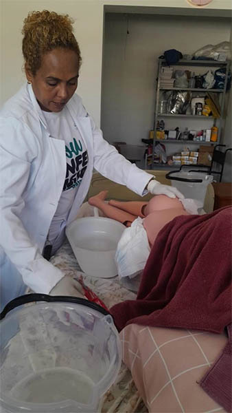 cuidador de idosos avancado Curso de Cuidador de Idosos Avançado em Santos | São Vicente | Cubatão | Guarujá | Praia Grande | DF Cursos Home Care